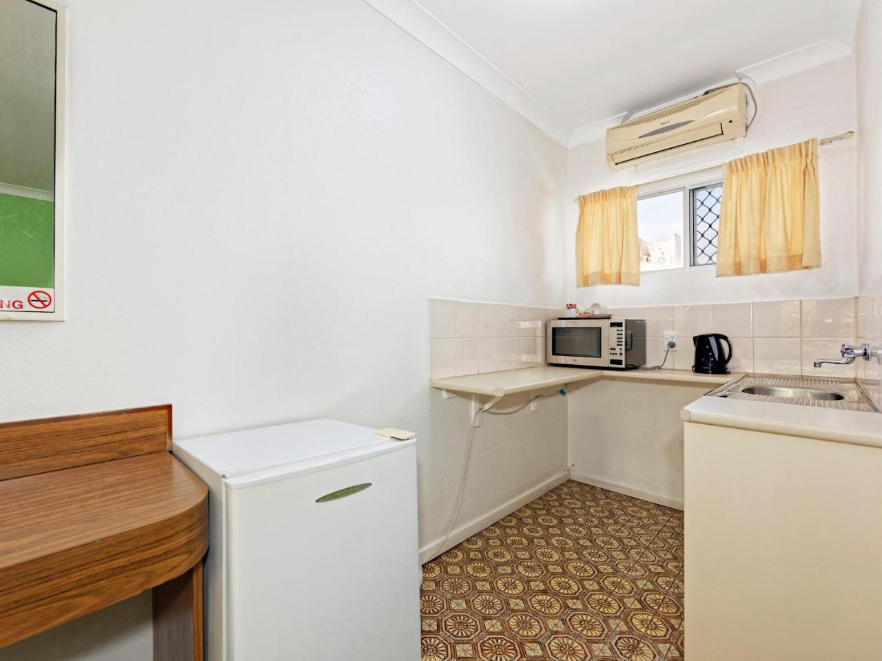 Riviera Motel Bundaberg Ngoại thất bức ảnh